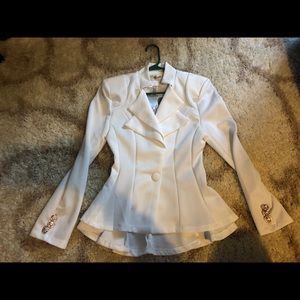 BRAND NEW trendy blazer! Fits like a s/m